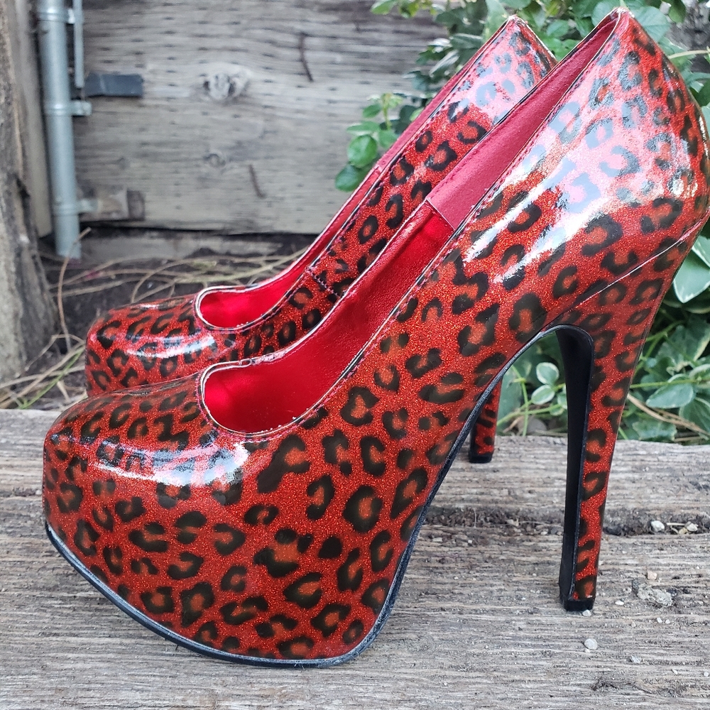Pleaser Bordello Tease
